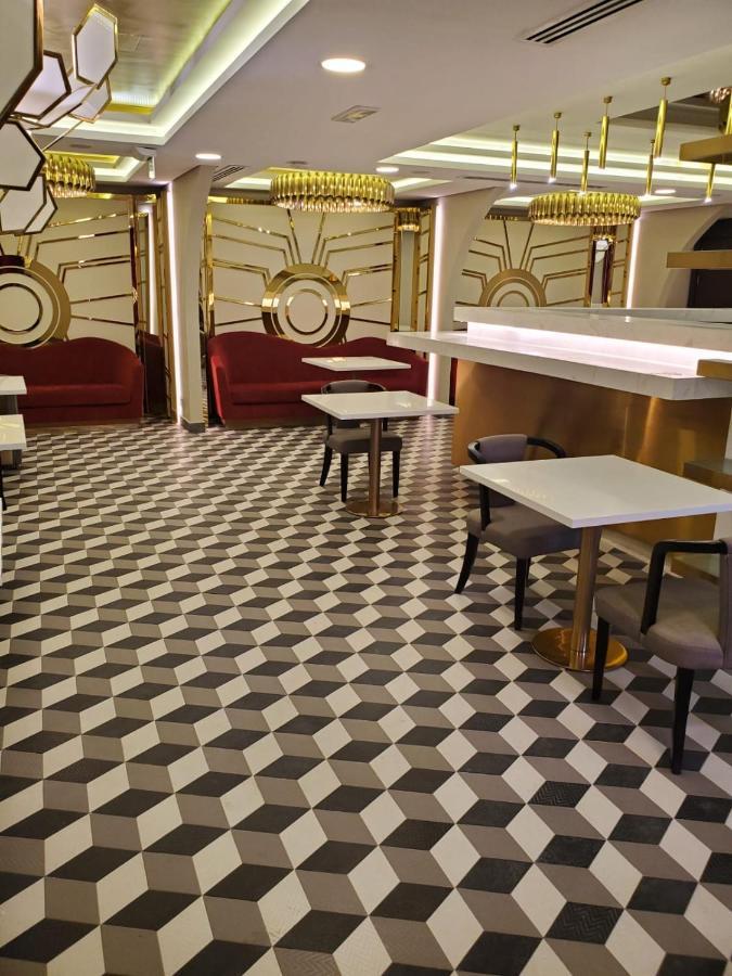 The B Premiere Hotel Доха Экстерьер фото